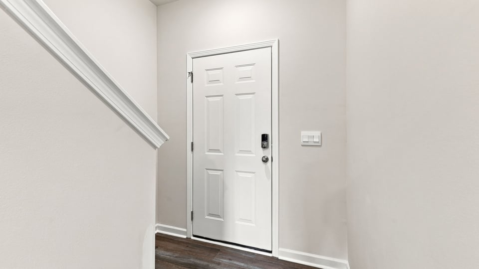 Foyer to kitchen.
