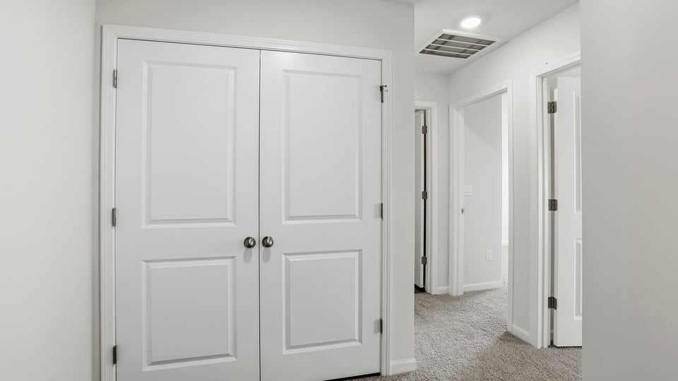Hallway to bedroom.