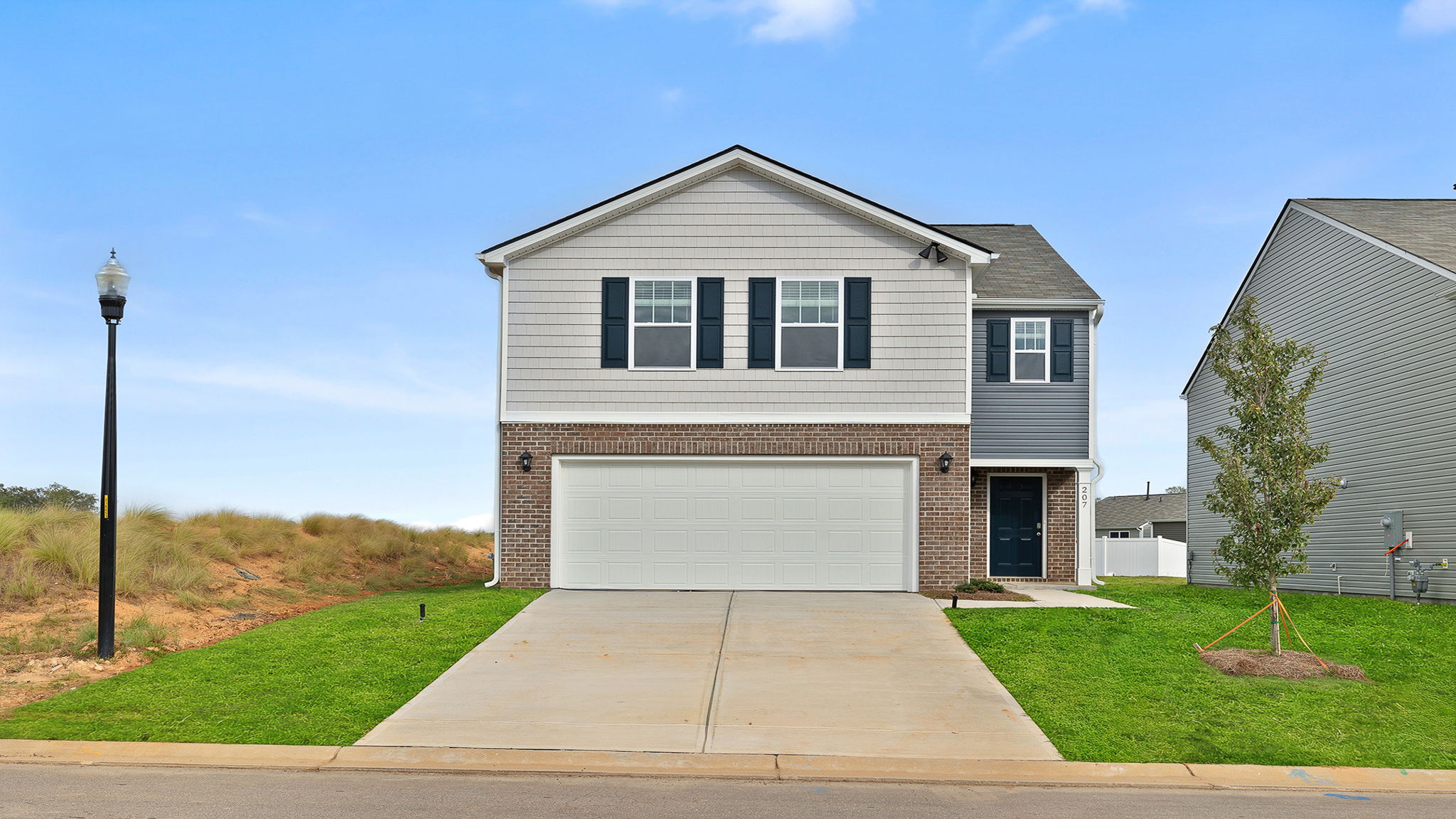 1999 Gracie Drive exterior