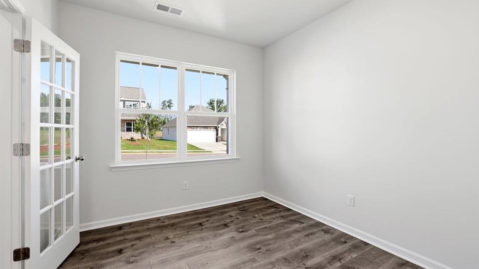 Flex room with window.