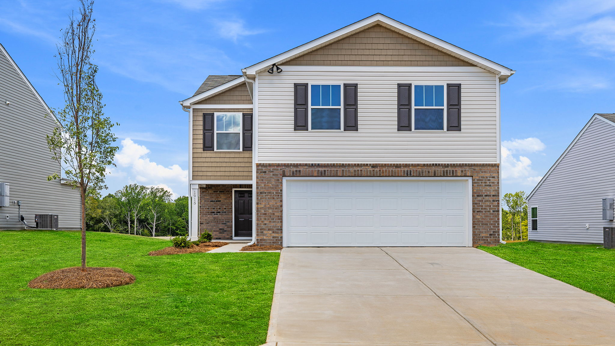 521 Whitewater Ridge exterior