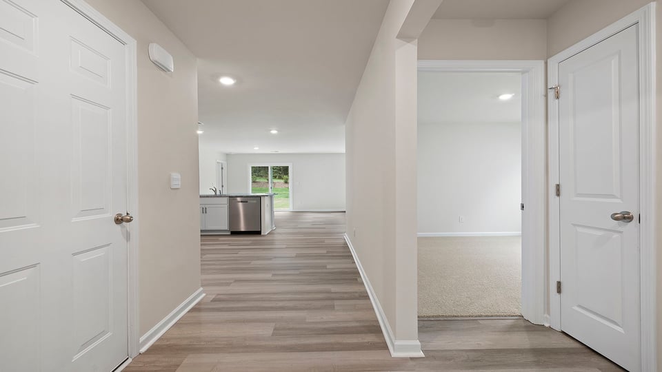 Foyer to kitchen.