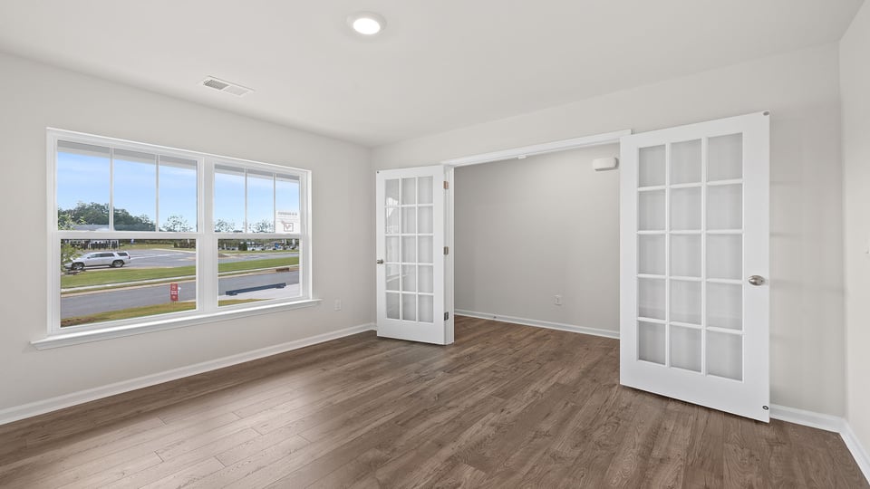 Flex room with window.