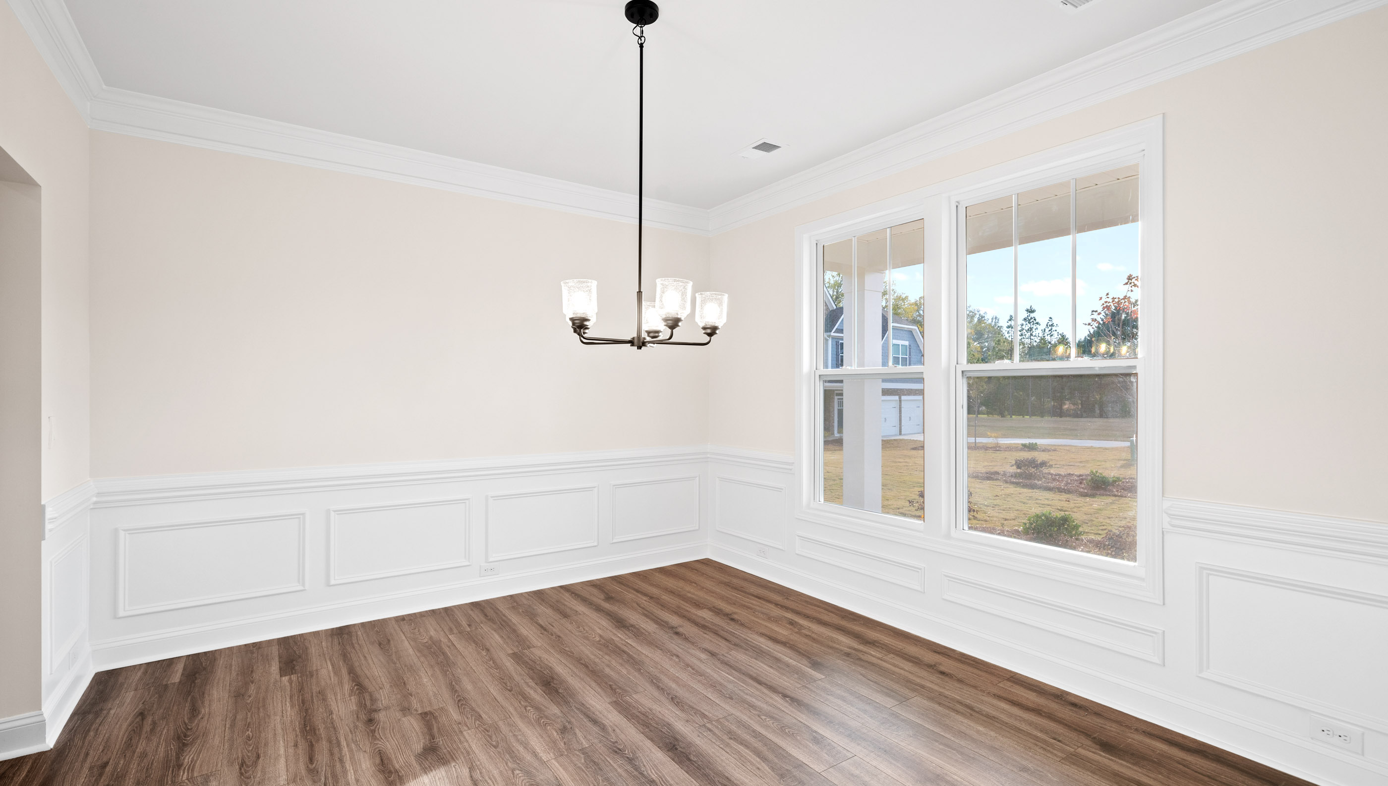 Dining room with windows.