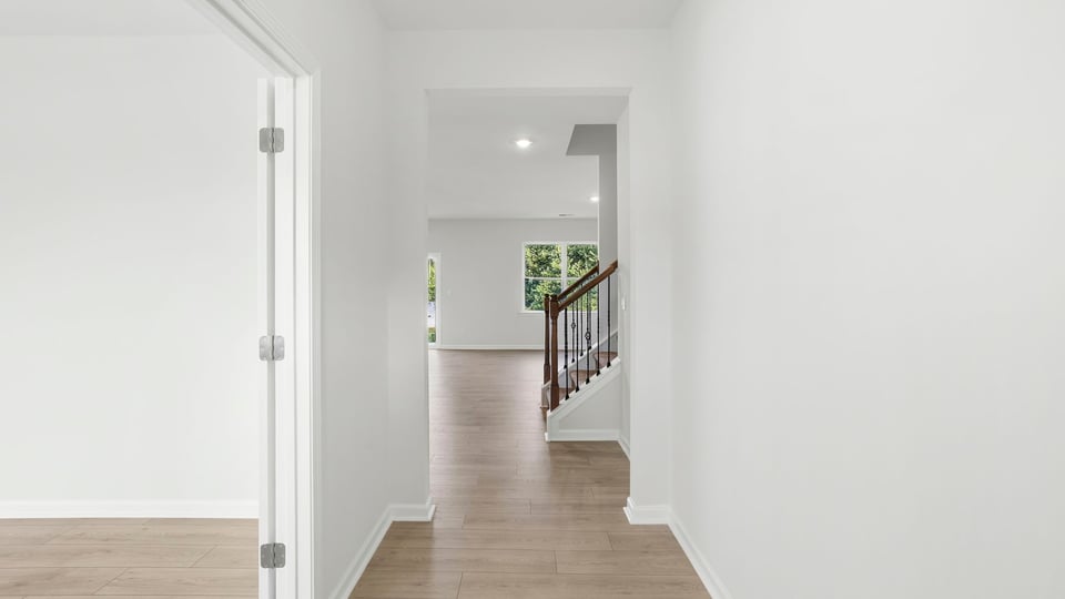 Foyer to kitchen.