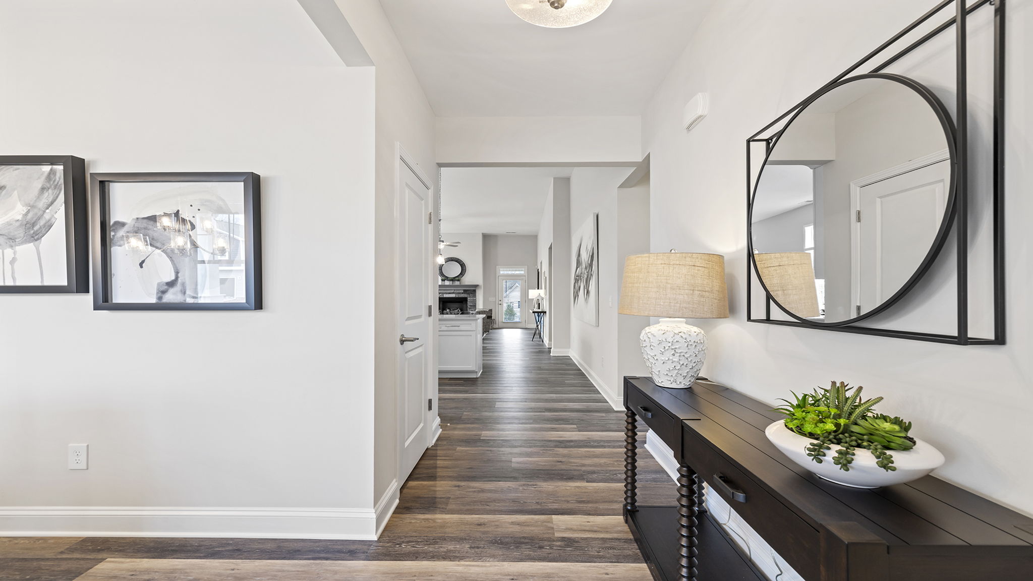 Foyer to kitchen.