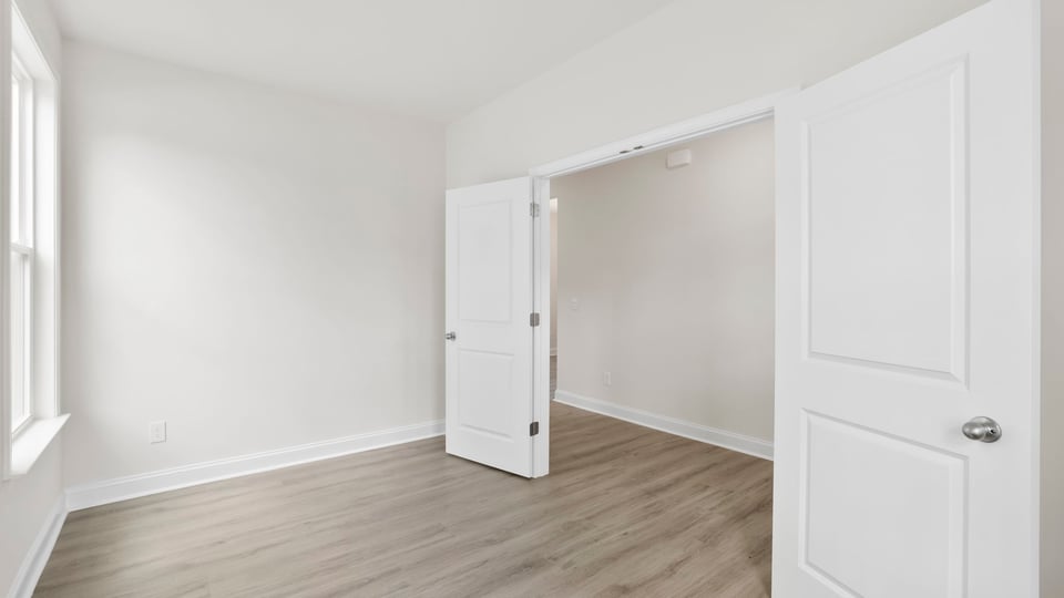 Flex room with window.