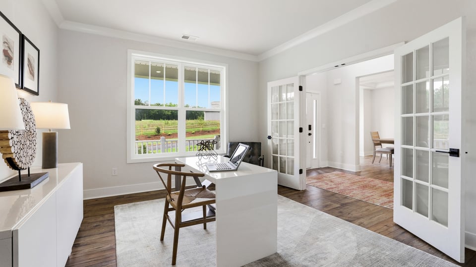 Flex room with window.