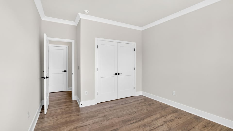 Flex room with window.