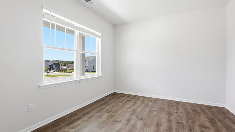 Flex room with window.