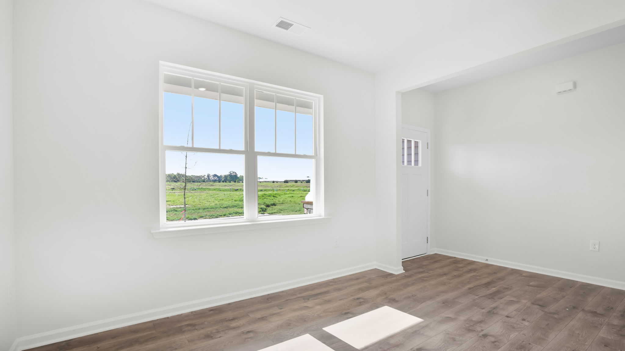 Flex room with windows.