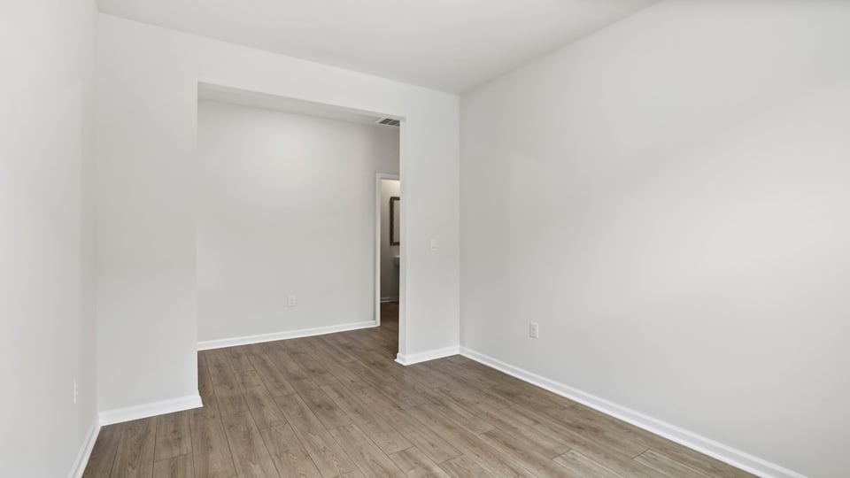 Flex room with window.