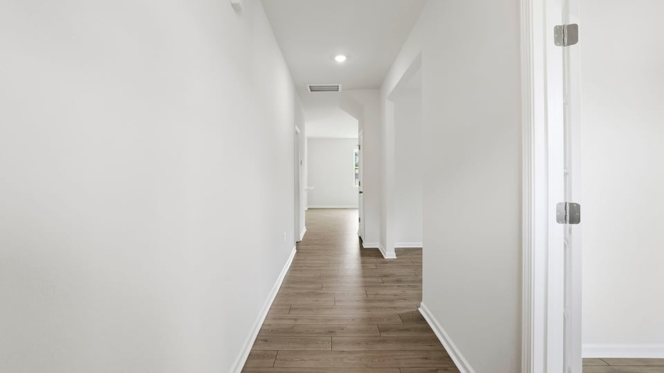 Foyer to kitchen.