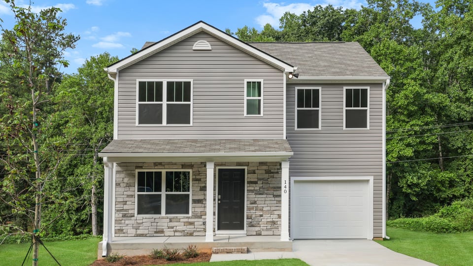 140 Hawk Ridge Road exterior