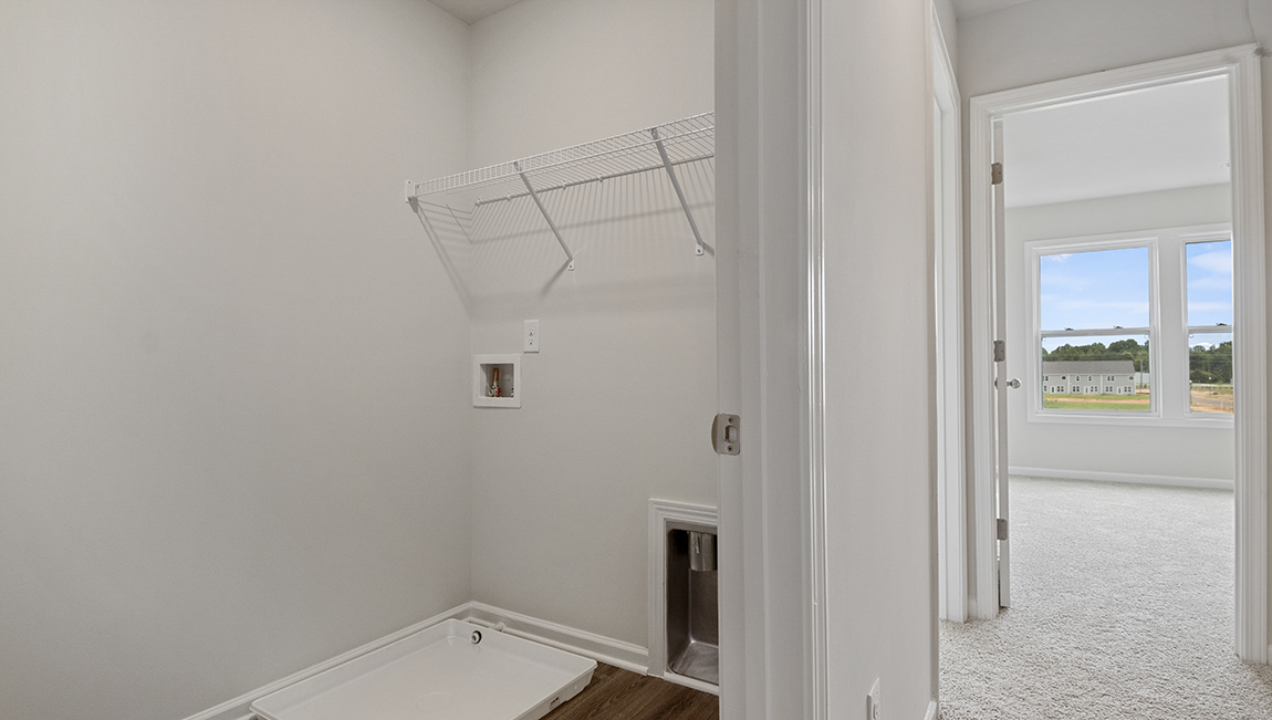 Walk in laundry room.