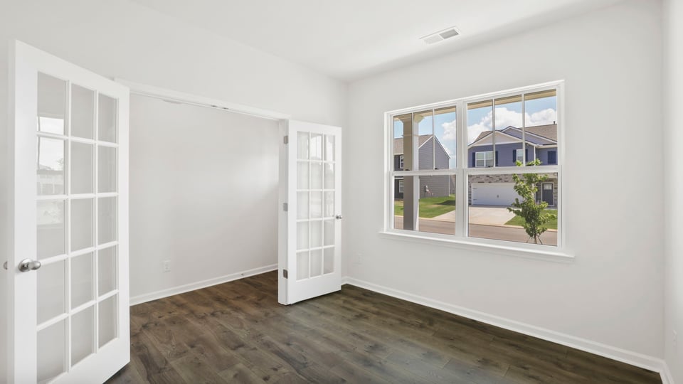 Flex room with windows.