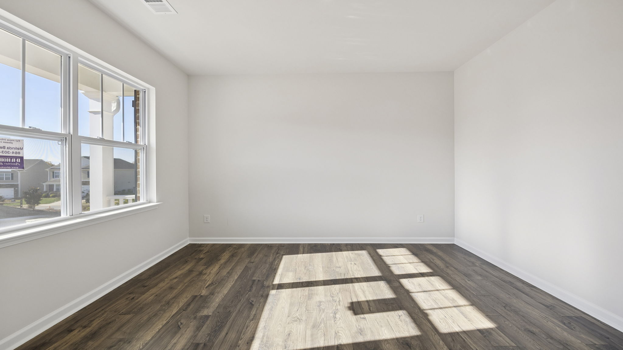 Study with large window.