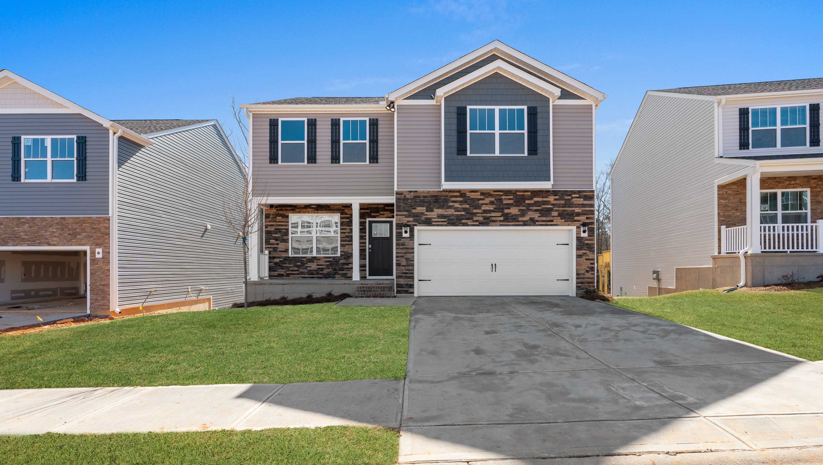 121 Estateside Drive exterior