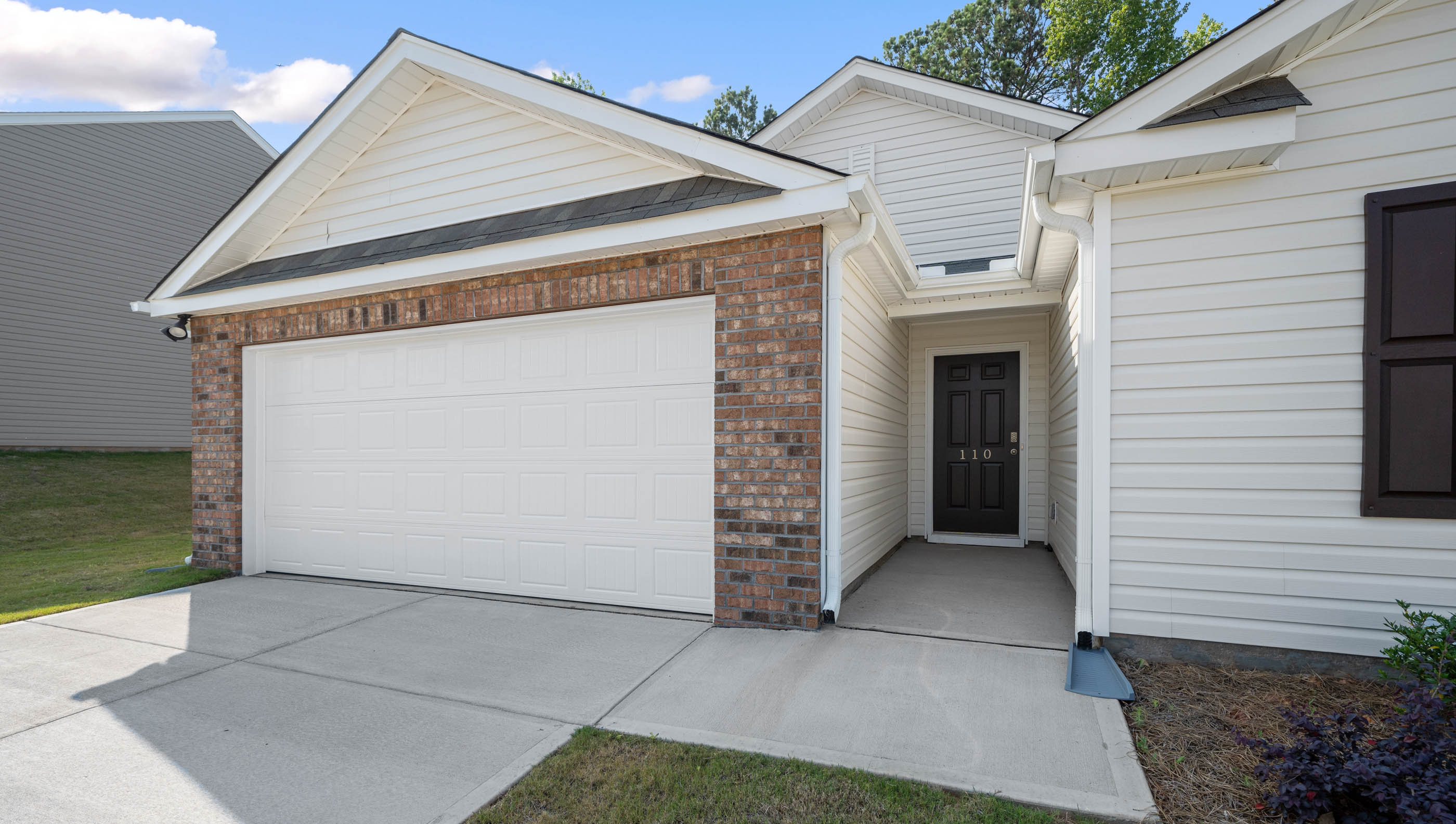 Exterior Front of home.
