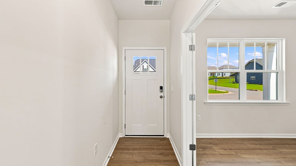 Foyer to kitchen.