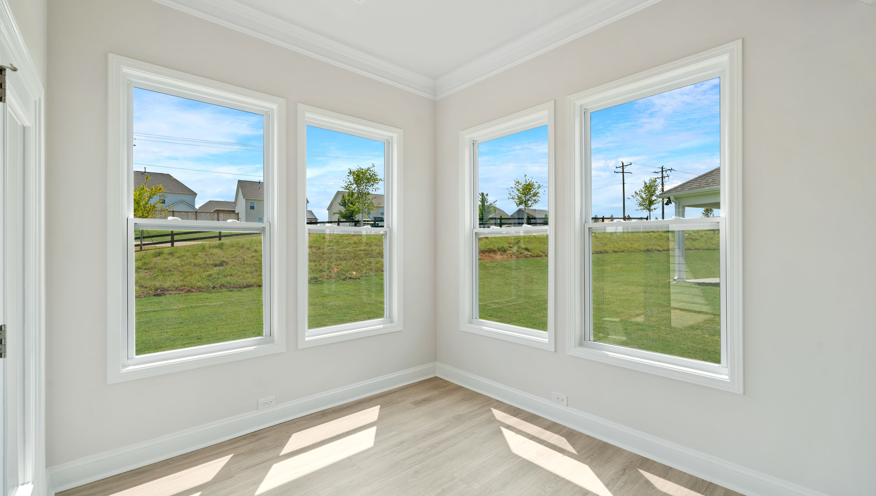 Flex room with windows.