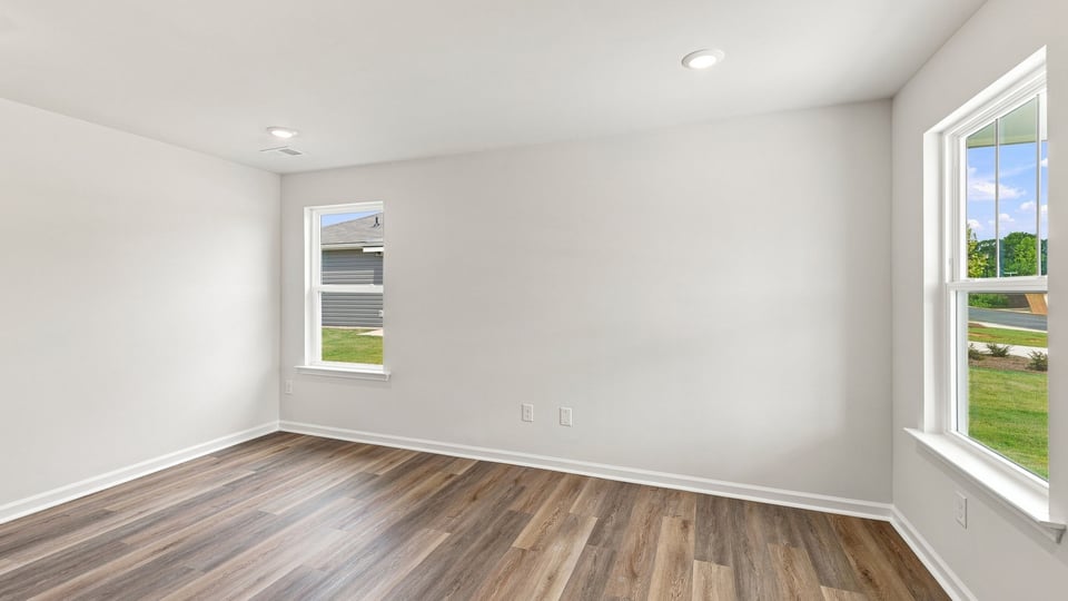 Living room th windows.