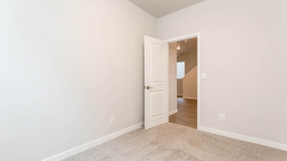 Landau Heights den