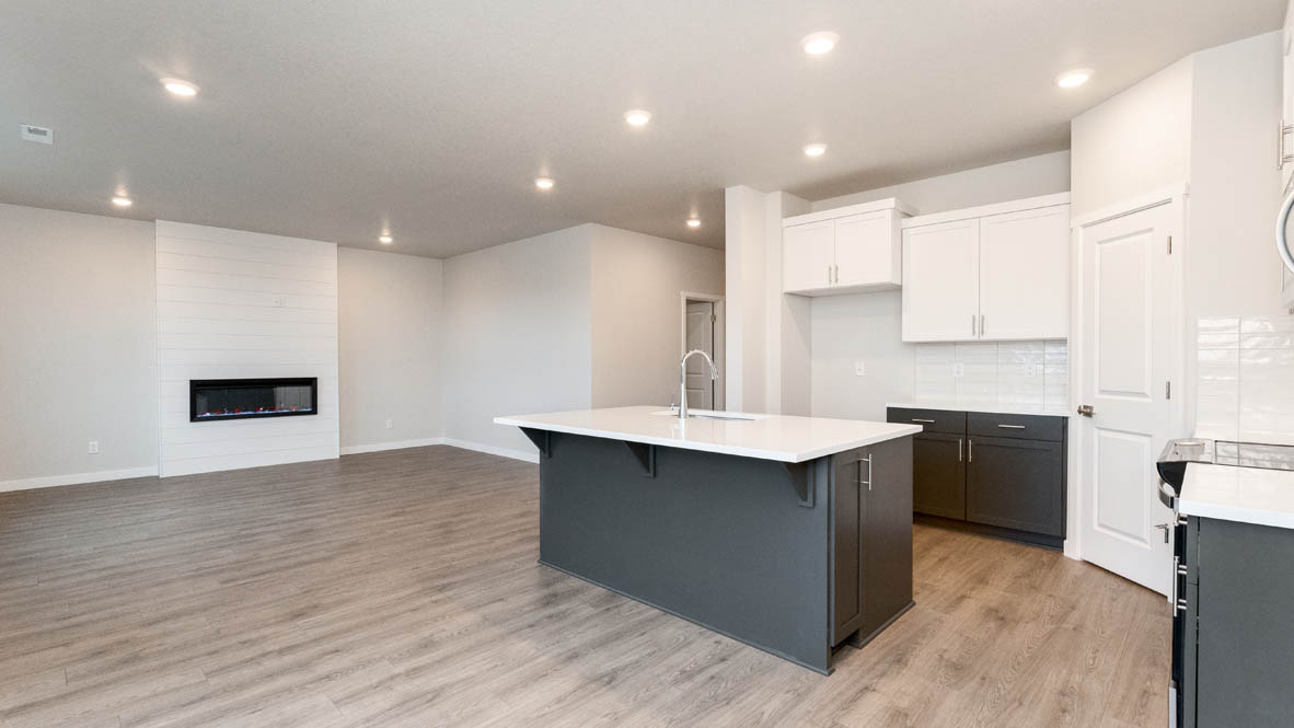 Landau Heights kitchen and great room