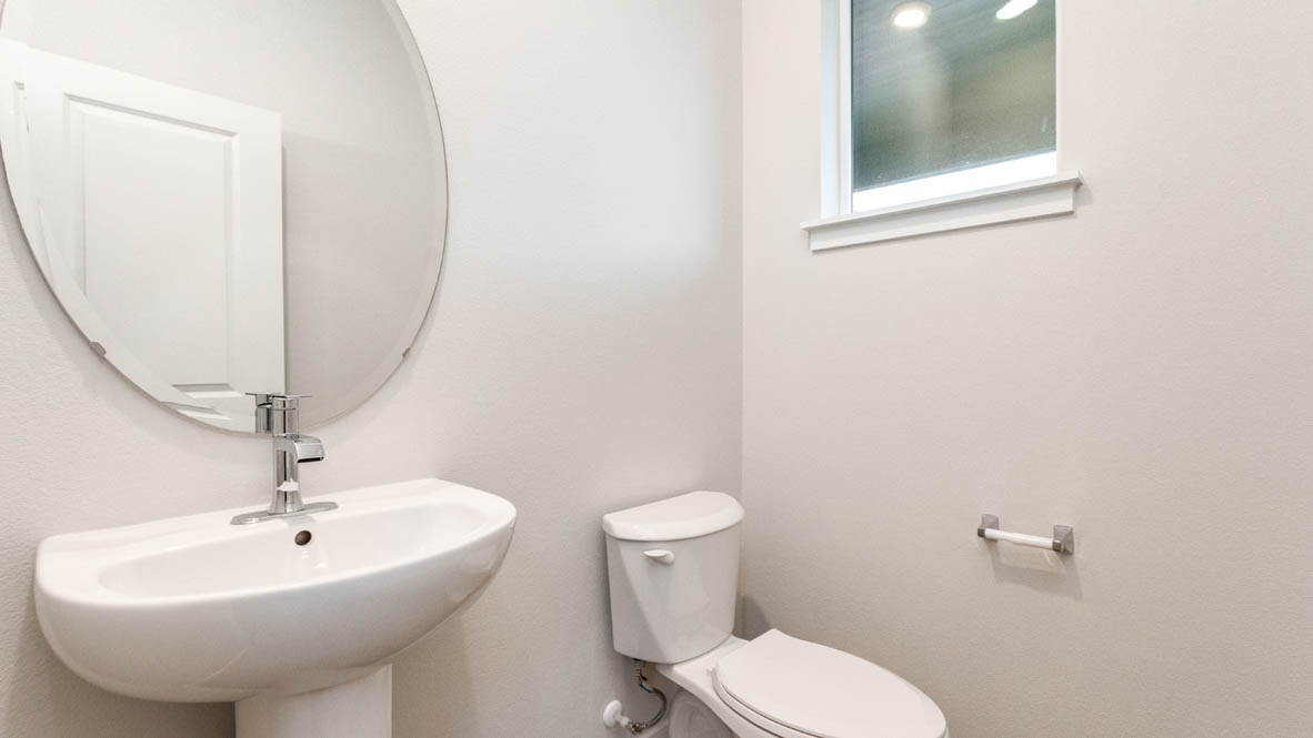 Landau Heights powder room