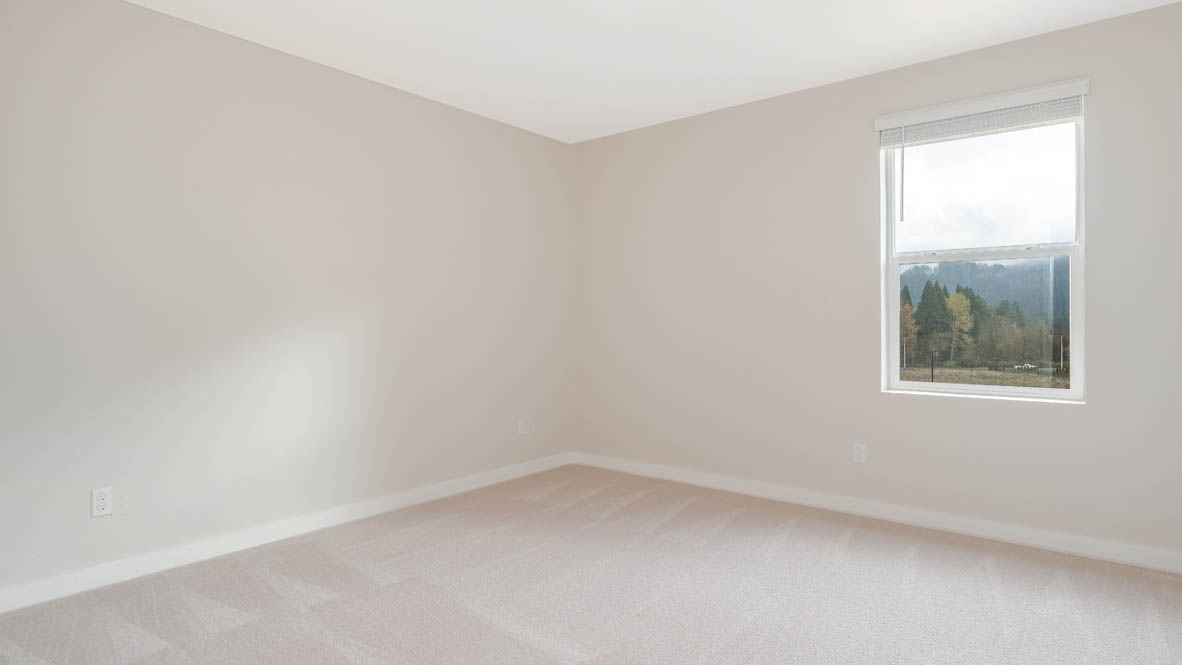 Landau Heights bedroom