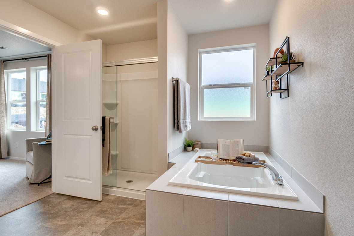 New Homes in Telford Estates Gresham, OR D.R. Horton