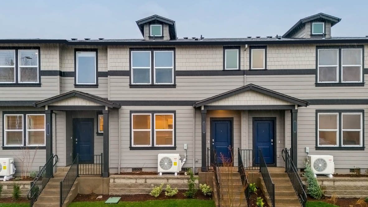 Terrace at Pleasant Valley Woodbridge Y