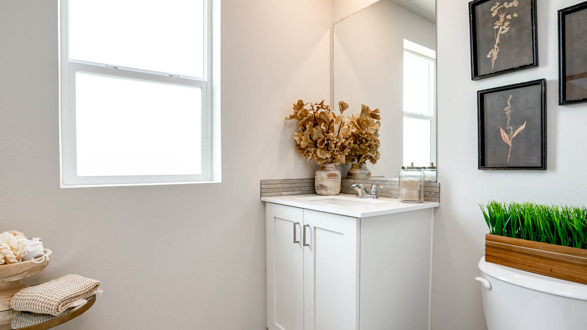 Butler Creek Crossing Primary Bathroom