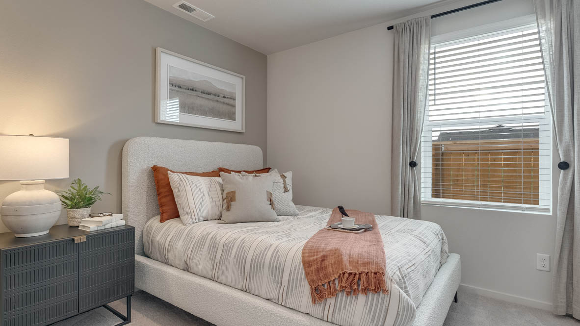 Bailey Meadows S060 Bedroom