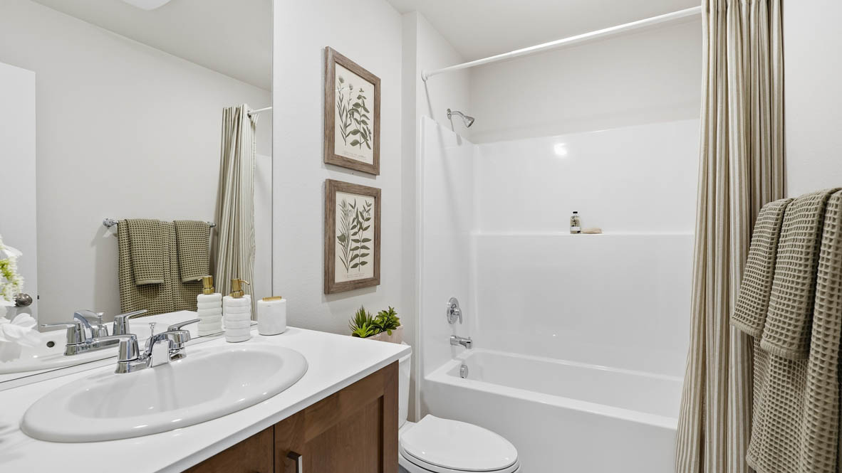Bailey Meadows WR40 Bathroom