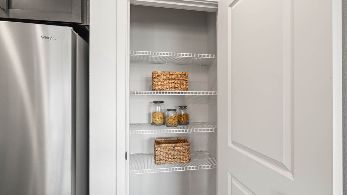 Addysen Park pantry with white wire shelving