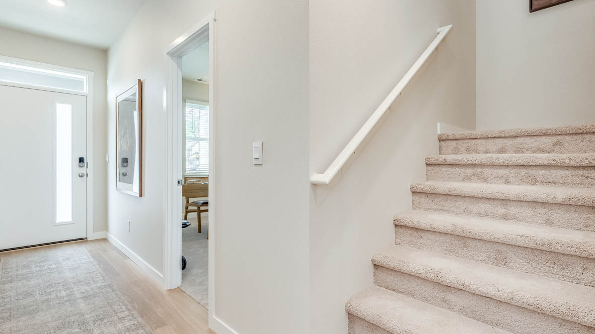 Gordon Creek Pointe entry way