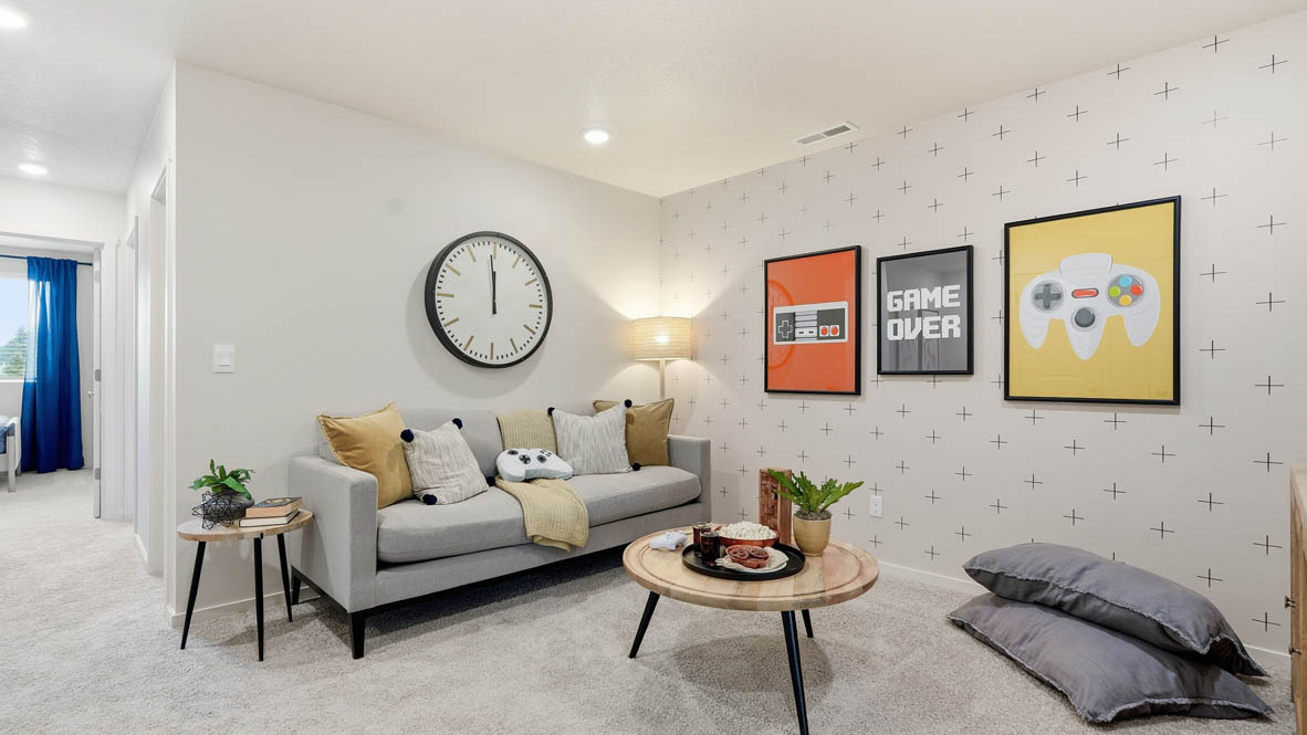 Thunder Ridge loft with carpet and accent wall