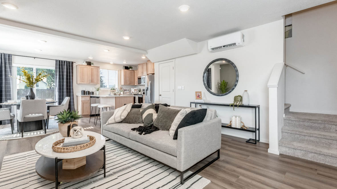 Thunder Ridge Great Room with couches and kitchen in the background