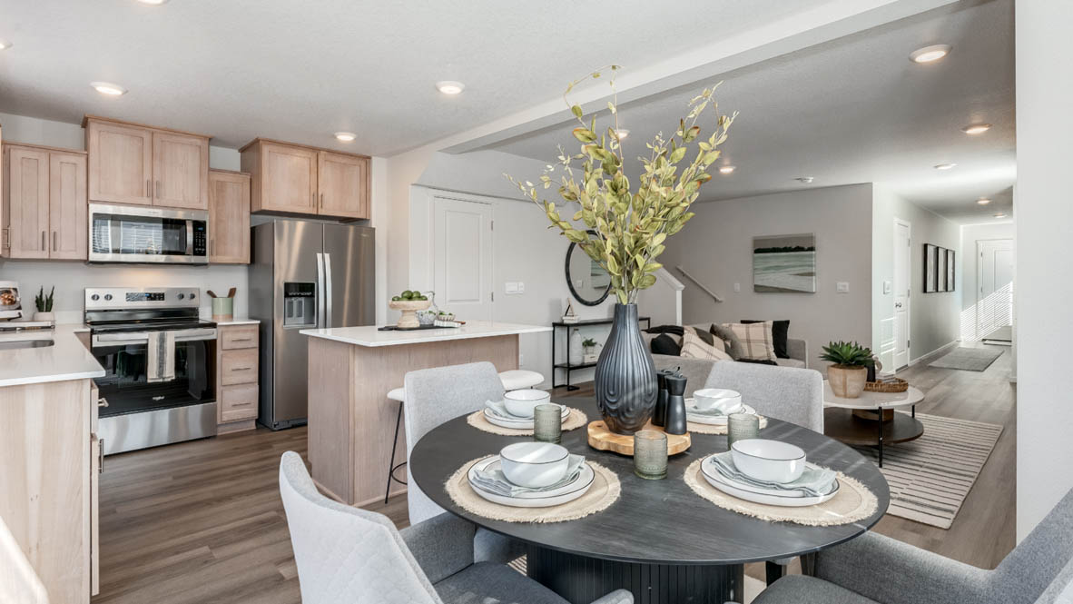 Thunder Ridge Dining room with a table and four chairs