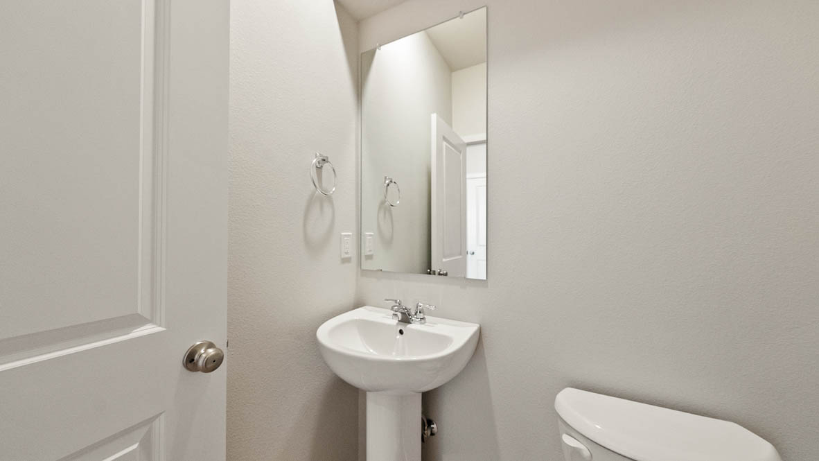 Ponderosa powder room with pedestal sink