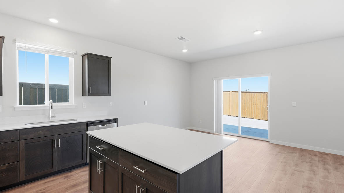 Stevens Ranch kitchen and dining room