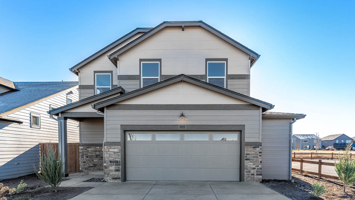 Stevens Ranch S055F III Exterior