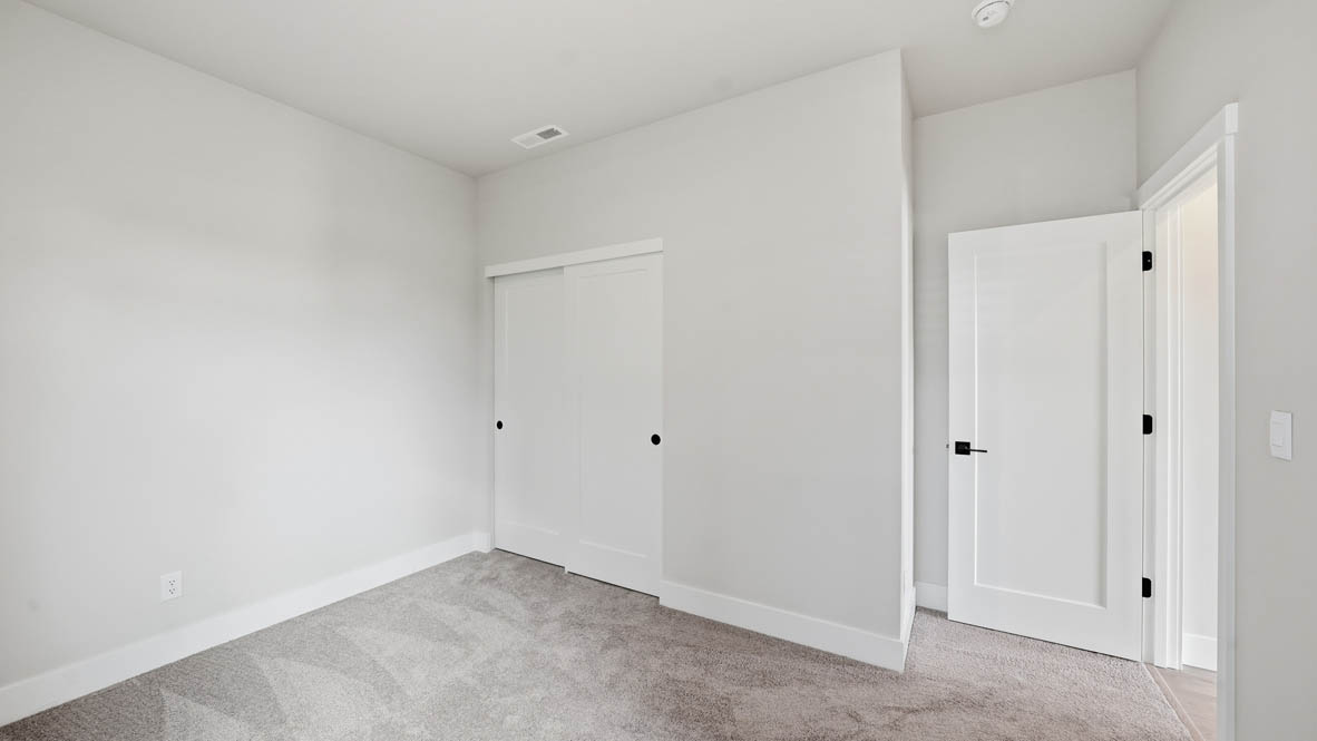 WR35 D Bedroom