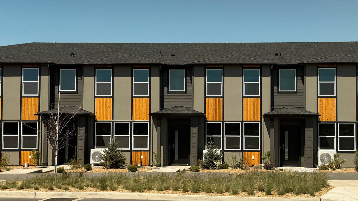 21321 SE WILDERNESS WAY exterior