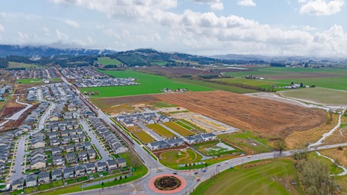 Davis Estates Community Drone Photo with the community in the background