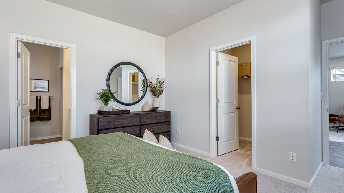 Marcola Meadows Bedroom with an attached bathroom