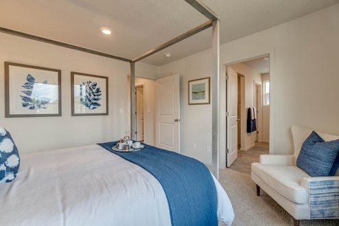 Marcola Meadows Bedroom with door to the attached bathroom