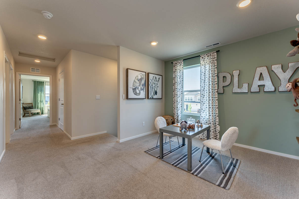 Marcola Meadows Animal theme play room with carpeted floor