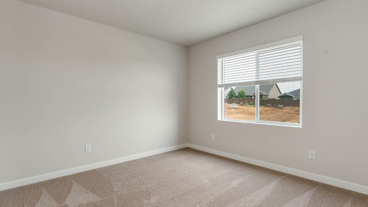 Sorrento Estates bedroom with walk in closet